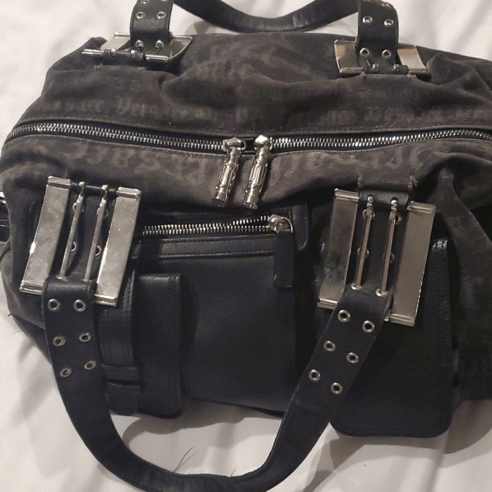 Donatella VERSACE 💯Authentic Handbag  "DV" Collection Grey Fade Silver Hardware - Picture 9 of 10